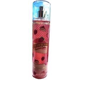 NEW Bath and Body Works STRAWBERRY POUND CAKE Fragrance Mist Fine Spray 8 oz